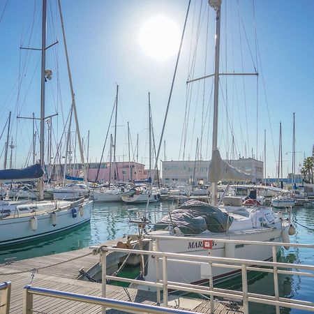 Apartmán Kuzu Apts - City Center - Wifi Ac Tv Cagliari Exteriér fotografie