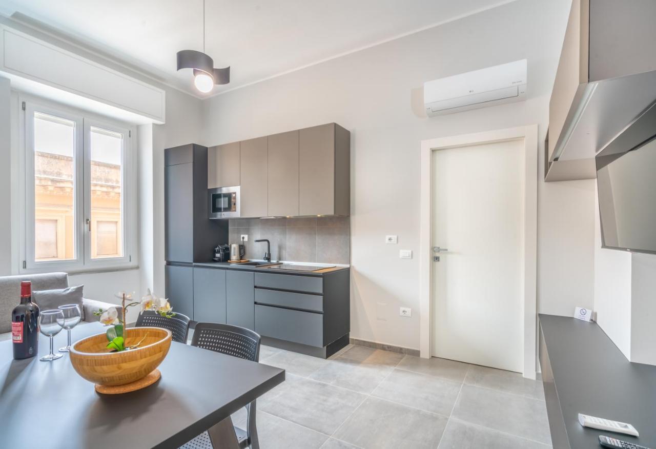 Apartmán Kuzu Apts - City Center - Wifi Ac Tv Cagliari Exteriér fotografie